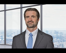 Zach Minter headshot